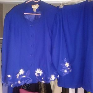 Davinci womans 2 pc church suit